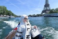 Syahrini di Paris - Instagram