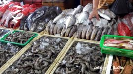 Penjual ikan di TPI Pelabuhanratu, Sukabumi - Ist