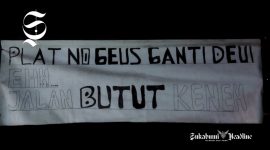 Protes jalan butut di Kabupaten Sukabumi, tak ada digital printing spidolpun jadi - sukabumiheadline.com