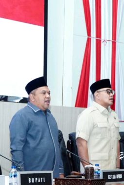 Rapat Paripurna DPRD Kabupaten Sukabumi tentang Pertanggungjawaban APBD 2024
