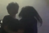 Wanita sukabumi dianiaya mantan suami - Tangkapan layar video