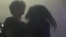 Wanita sukabumi dianiaya mantan suami - Tangkapan layar video