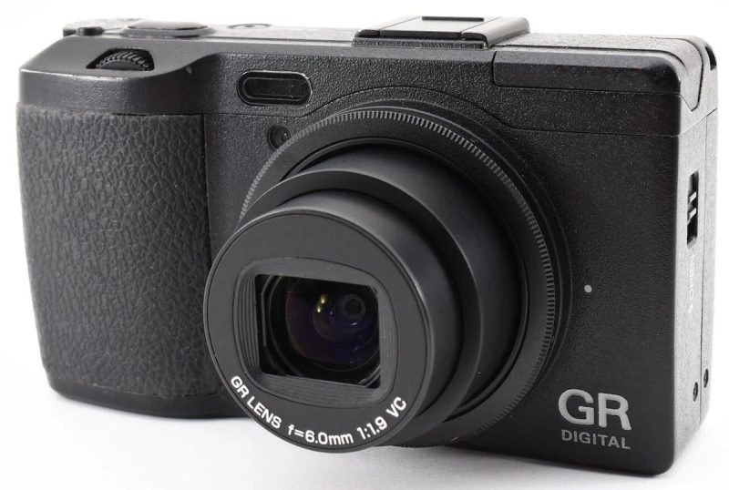 Ricoh GR IV, kamera saku dengan bluetooth dan LAN nirkabel - Ricoh