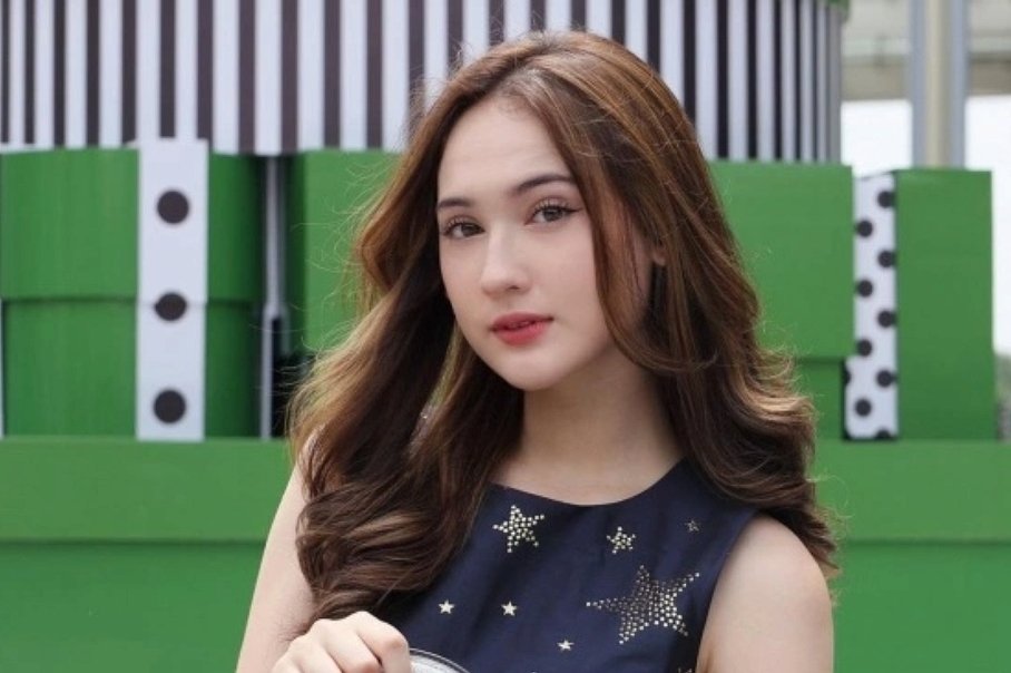 Laura Moane - Instagram