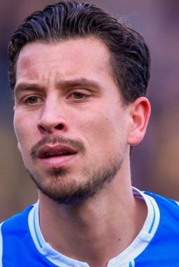 Profil Thom Haye, diberitakan media asing merapat ke Persib