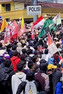 Berujung ricuh, ini 11 tuntutan, demo mahasiswa Sukabumi