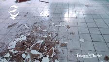 Kondisi ruangan kelas MIS Ciherang yang rusak dan nyaris ambrol - Anry Wijaya