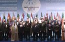 OKI adalah organisasi internasional yang terdiri dari 57 negara anggota. OKI rutin menggelar pertemuan setiap tahun. Sejarah berdirinya OKI berawal dar pembakaran Masjid Al-Aqsa di Yerusalem - AFP PHOTO / YASIN AKGUL