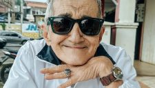 Tjetjep Syamsudin, ayah Poppy Sovia - @popsovia
