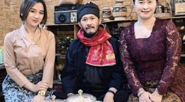 Artis Fanny Sabila rayakan Seren Taun di Kampung Adat Gelar Alam Sukabumi - Fanny Sabila