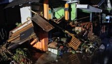 Bangunan ambruk terdampak banjir di Cisolok Kabupaten Sukabumi - Sukabumi Sehati