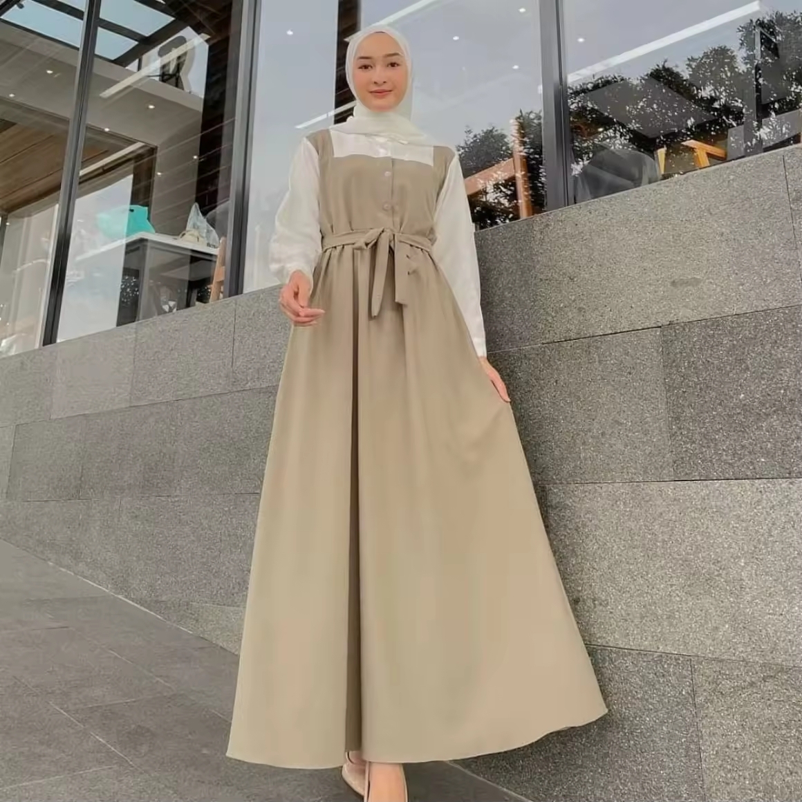 Hijabers Sukabumi, ini trend gamis, tunik, abaya akhir tahun versi AI, plus bahan dan warna 3 Gamis tali pinggang