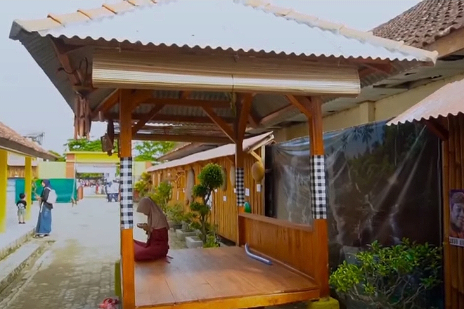 Gazebo di SDN 3 Surade Sukabumi