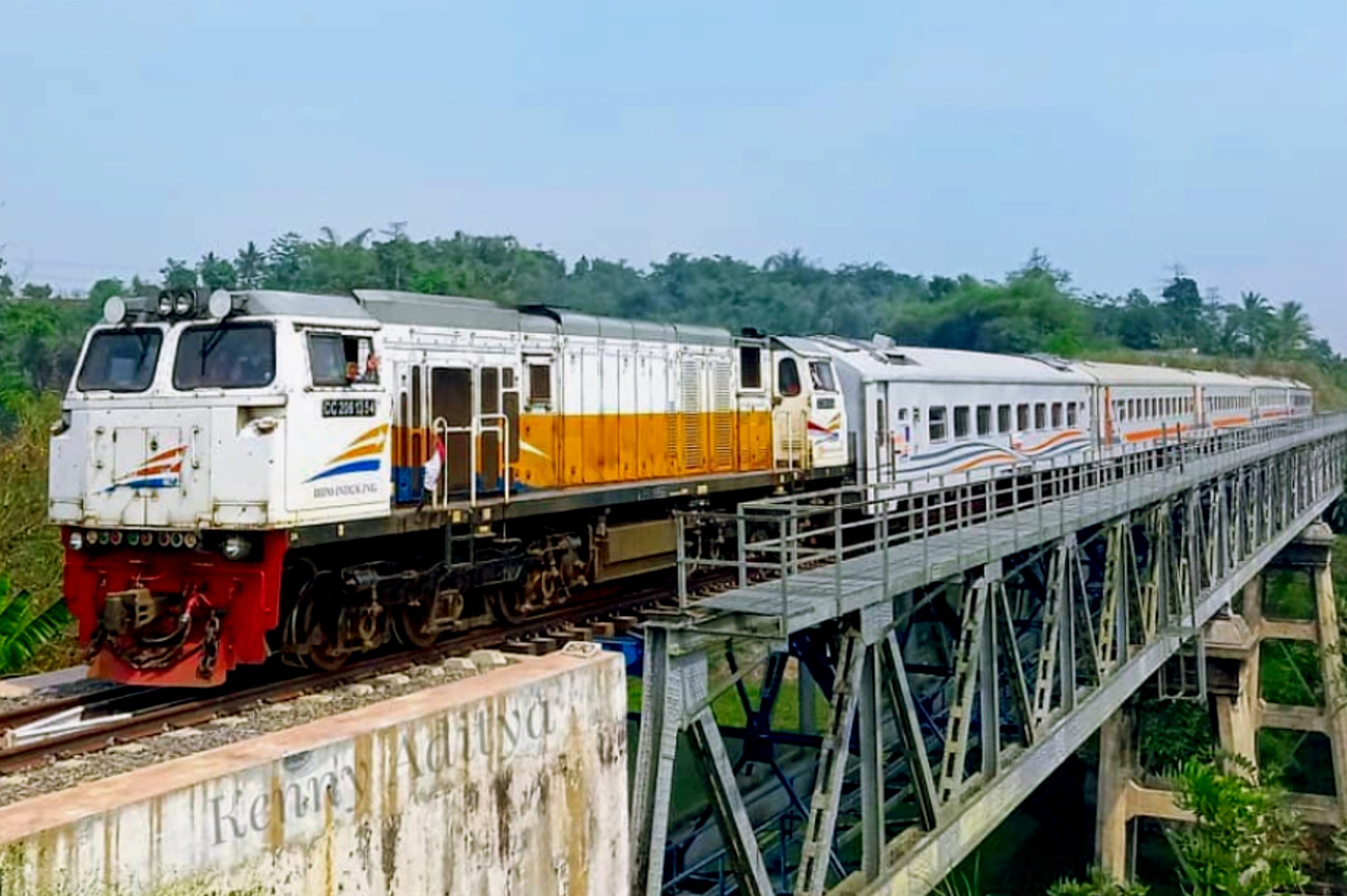 Reaktivasi jalur KA Cipatat-Padalarang segera! Sukabumi-Bandung bebas macet 1 KA Siliwangi relasi Sukabumi-Cianjur-Cipatat