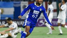 Pemain Persib Bandung, Saddil Ramdani selebrasi usai cetak gol ke gawang Lion City Sailor di ACL 2 - Persib