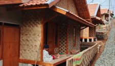 Siang di Kampung KDM Sukabumi - ist