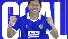 Adam Alis, pemain Persib Bandung - Persib