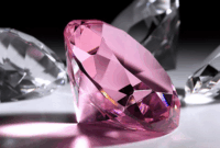 Berlian Merah Muda - Ist