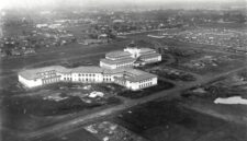 Gedung Sate, Kantor Gubernur Jawa Barat - Tropen Museum