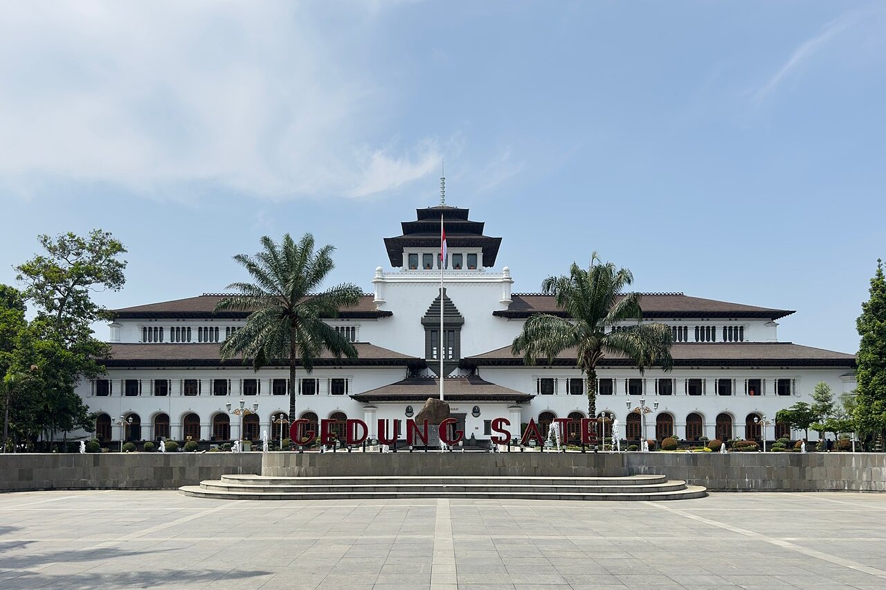 Gedung Sate, Kantor Gubernur Jawa Barat