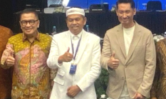 Pengangkatan Komisaris BJB Bossman Mardigu dan Helmy Yahya dibatalkan OJK