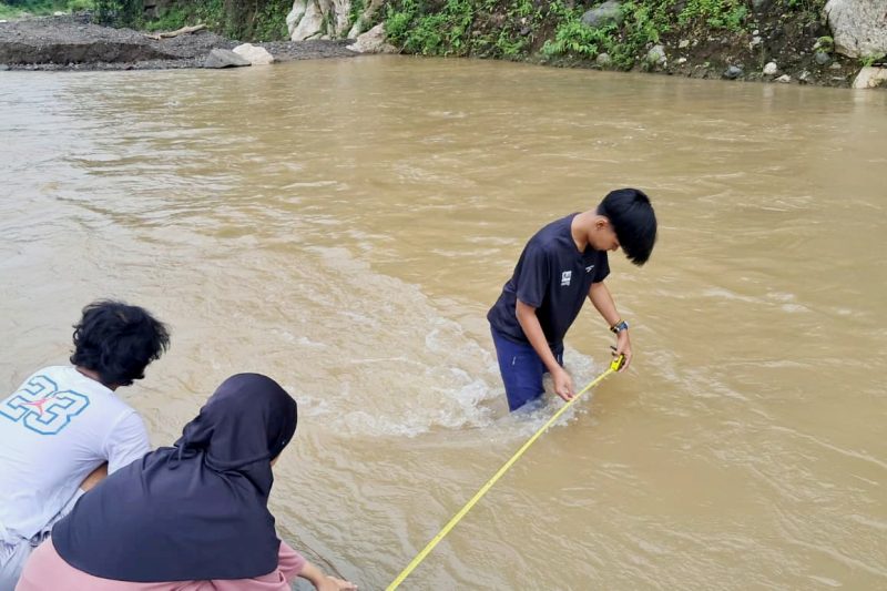 Kontribusi akademik, mahasiswa Geografi UI temukan potensi wisata geologi di Sukabumi - Dok. UI