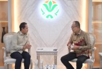 Menteri Lingkungan Hidup, Hanif Faisol dan Wali Kota Sukabumi, Ayep Zaki - Ayep Zaki