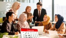 Pegawai perusahaan selalu semangat bekerja - sukabumiheadline.com