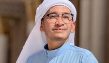 Ruben Onsu di Ponpes Darul Habib Sukabumi - Instagram