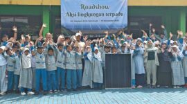 Solar panel untuk SD di Sukabumi, 1000Cahaya dan Greenfaith Indonesia sedekah energi - muhammadiyah.id