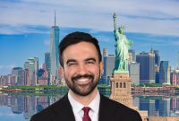Zohran Mamdani dengan latar belakang patung Liberty dan Kota New York - Ist