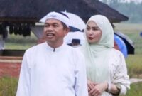 Dedi Mulyadi dan Young Syefura Othman - @young.syefura