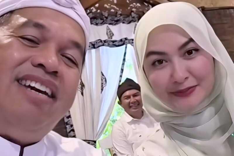 Dedi Mulyadi dan Young Syefura Othman - Ist