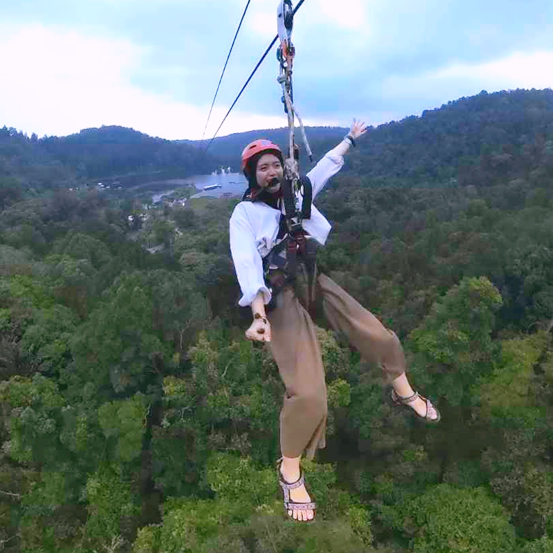 HTM dan jadwal buka Flying Fox Situ Gunung Sukabumi, jangan cuma ke jembatan gantung 2 Flying Fox Situ Gunung Sukabumi - Ist