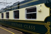 Gerbong Kereta Wisata Jaka Lalana - PT KAI