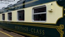 Gerbong Kereta Wisata Jaka Lalana - PT KAI