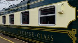 Gerbong Kereta Wisata Jaka Lalana - PT KAI