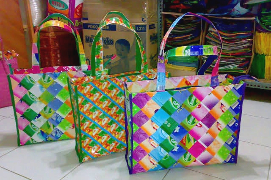 Tas jinjing dari daur ulang sampai plastik - Ist