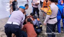 Turis lokal tewas terseret ombak Pantai Karanghawu Sukabumi - Ist