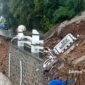 11 kecamatan di Sukabumi diterjang banjir dan longsor, Tugu Jabar Istimewa rungkad diterjang longsor - Ist