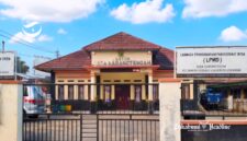 Kantor Kepala Desa Karang Tengah, Kecamatan Cibadak, Sukabumi - sukabumiheadline.com