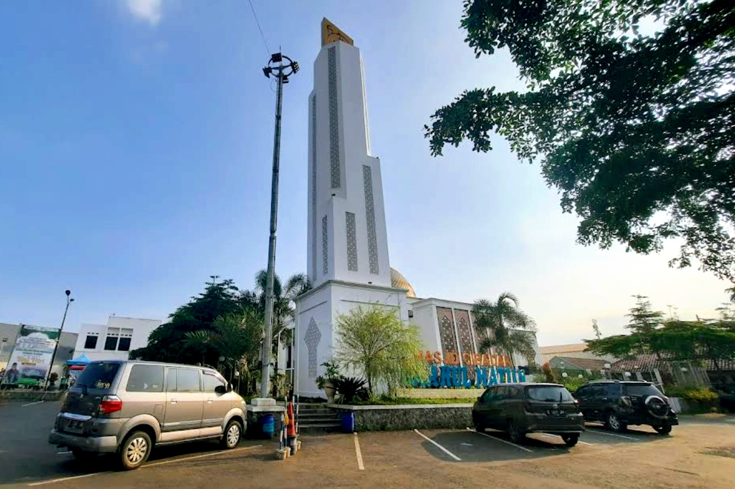 Masjid Cibadak Daarul Matiin - Ist