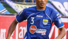 Zulkifli Syukur, eks pemain Persib Bandung - Ist