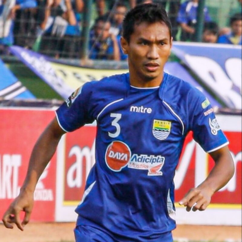 Zulkifli Syukur, eks pemain Persib Bandung - Ist