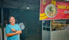 Kisah Azis asal Cisaat, 16 tahun dagang bubur Sukabumi di Kalimantan Barat - Rosadi Jamani