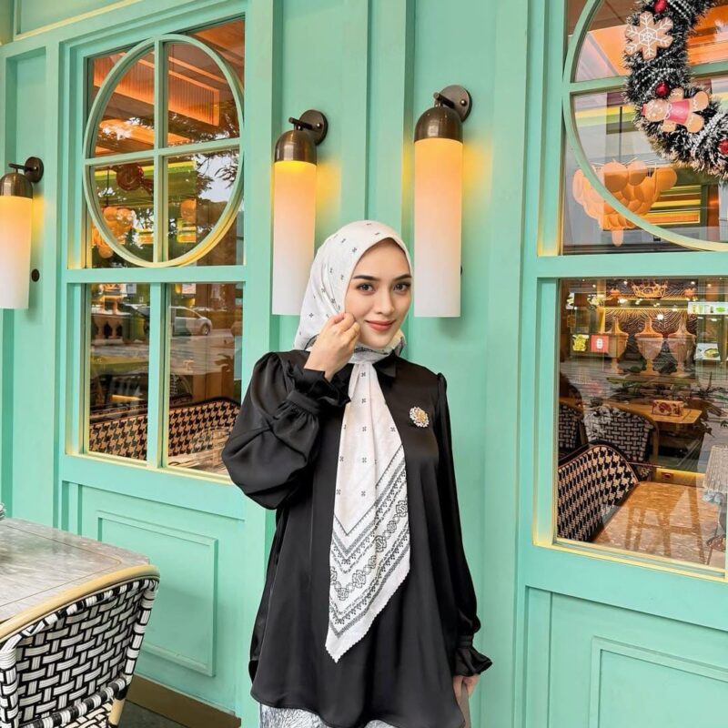 Mayang, konten kreator asal Sukabumi memilih resign dari pramugari - Mayang