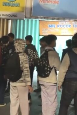40 pelajar SMP asal Sukabumi dan Cianjur diamankan karena keluyuran malam di Bandung