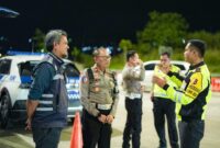 Dirgakkum Korlantas Polri Brigjen Pol Faizal meninjau langsung operasional Tol Fungsional Bocimi Seksi 3 - Humas Polri