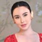 Fitria Yusuf anggun dengan kebaya merah - @fitriayusuf_official