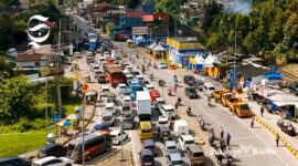 Macet siang malam Exit Toll Bocimi Seksi 2 Parungkuda Sukabumi didominasi nopol B dan F Bogor - Ist